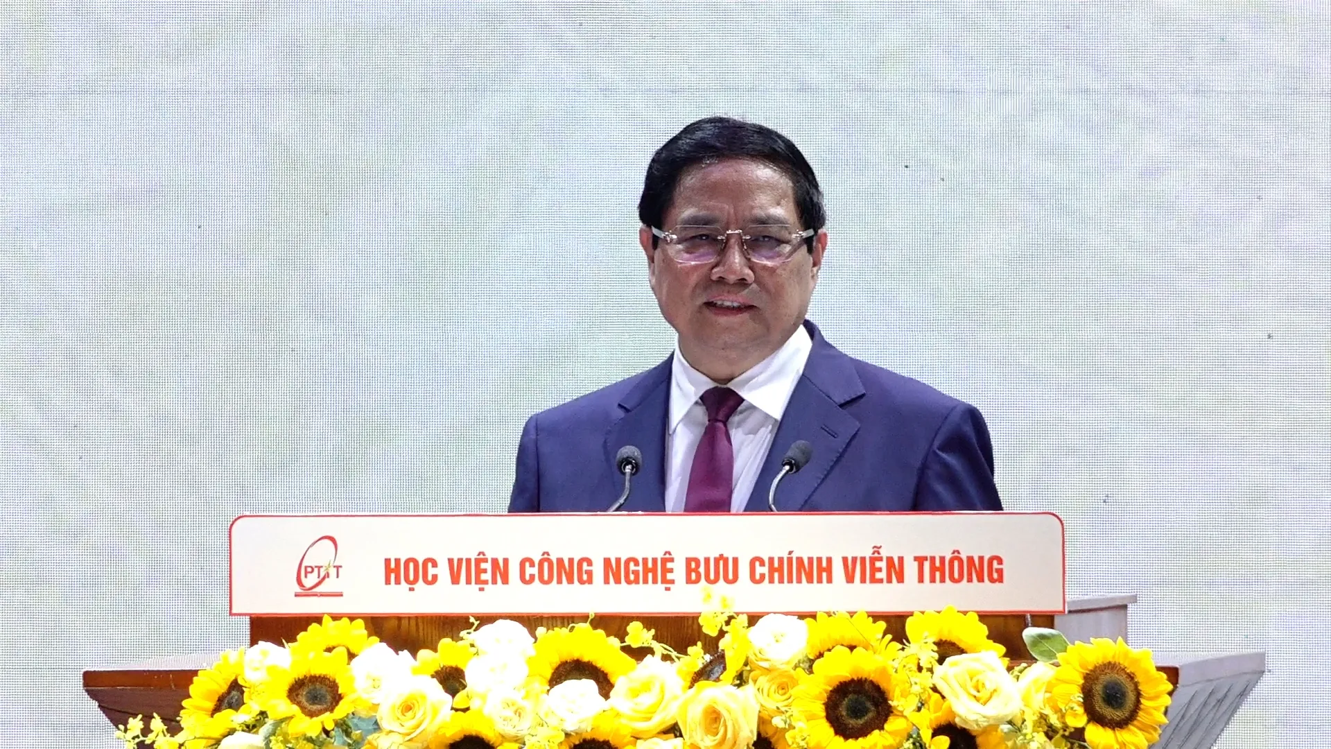 thu-tuong-phat-bieu-phong-trao-doi-moi-sang-tao-va-chuyen-do-1745469643.webp